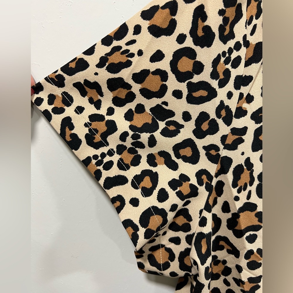 Leopard Top - Picture 3 of 7